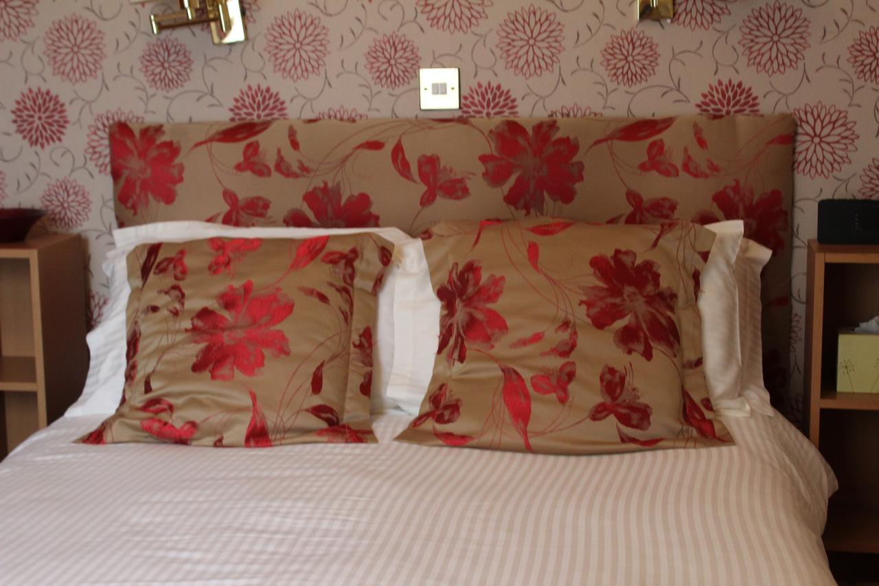 Rivercroft Hotel 루 외부 사진